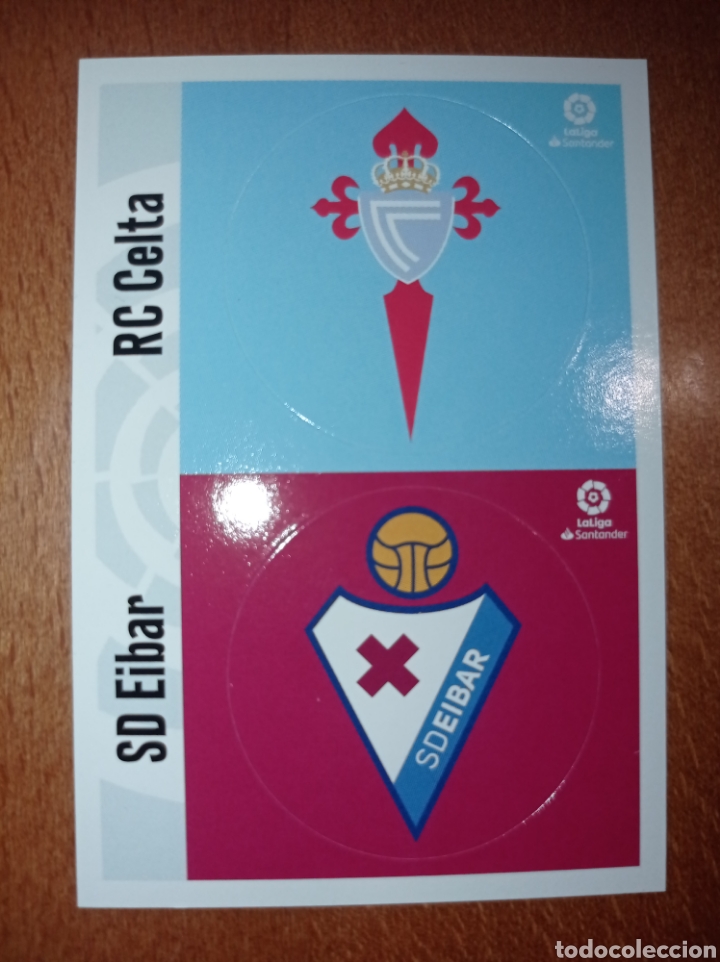 Cromos de f&uacute;tbol: Escudos celta /Eibar liga este 20/21 Panini - Foto 1