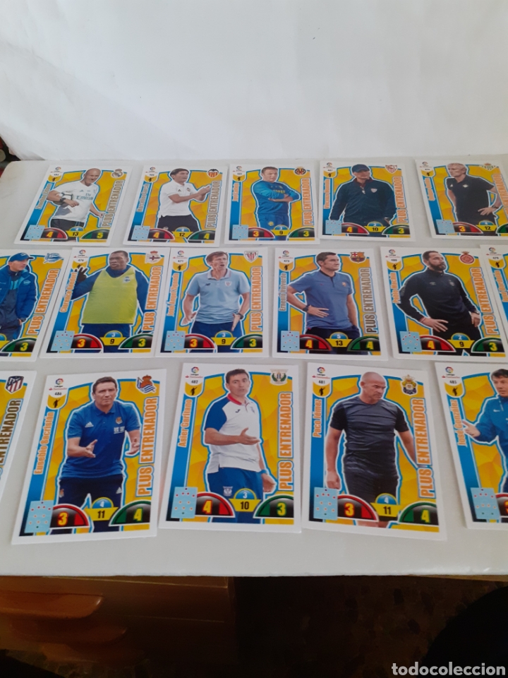 Cromos de Futebol: LOTE CROMOS 16 PLUS ENTRENADORES 2017 2018