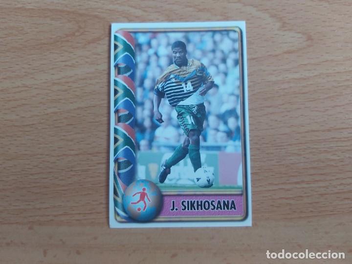Football Stickers: CROMO FUTBOL MUNDIAL FRANCIA 98 EDITORIAL EDICIONES ESTADIO 472.SIKHOSANA-SUDAFRICA-NUNCA PEGADO