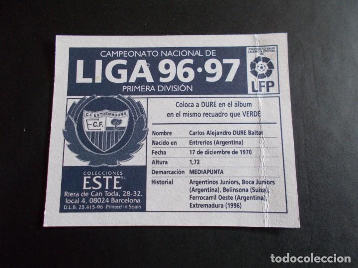 Cromos de f&uacute;tbol: DURE EXTREMADURA ESTE 96-97 COLOCA VENTANILLA CON TODA LA TRASERA - Foto 2