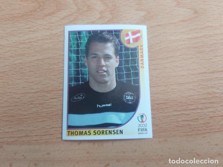 Football Stickers: CROMO FUTBOL MUNDIAL 2002 EDITORIAL PANINI 81.SORENSEN-DINAMARCA-NUNCA PEGADO-TRASERA EN NEGRO