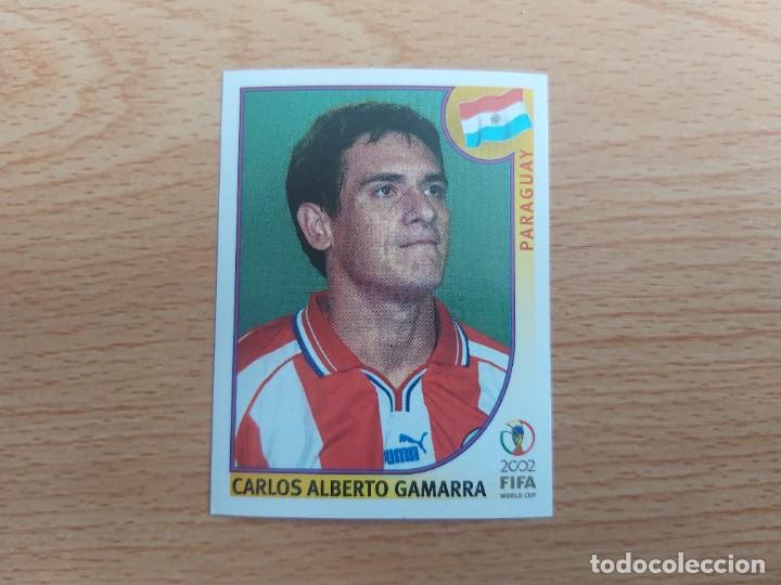 Cartes &agrave; collectionner de Football: CROMO FUTBOL MUNDIAL 2002 EDITORIAL PANINI 137.GAMARRA-PARAGUAY-NUNCA PEGADO-TRASERA EN NEGRO