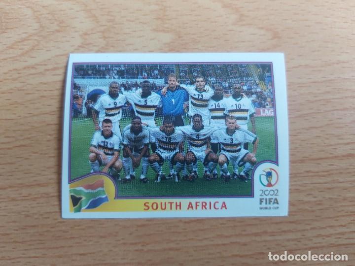 Cromos de Futebol: CROMO FUTBOL MUNDIAL 2002 EDITORIAL PANINI 151.PLANTILLA-SUDAFRICA-NUNCA PEGADO-TRASERA EN NEGRO