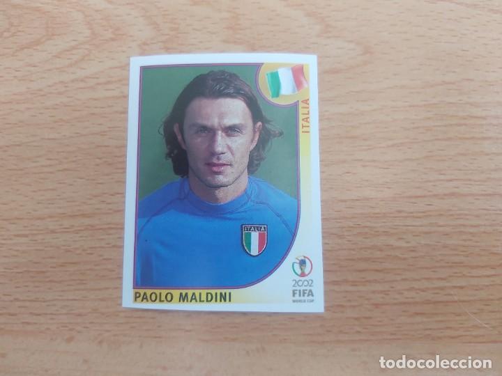 Figurine di Calcio: CROMO FUTBOL MUNDIAL 2002 EDITORIAL PANINI 460.MALDINI-ITALIA-NUNCA PEGADO-TRASERA EN NEGRO