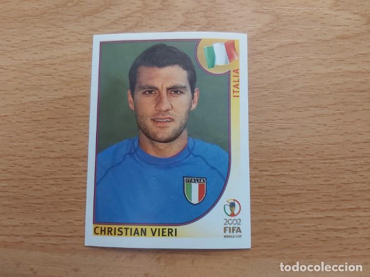 Figurine di Calcio: CROMO FUTBOL MUNDIAL 2002 EDITORIAL PANINI 473.VIERI-ITALIA-NUNCA PEGADO-TRASERA EN NEGRO