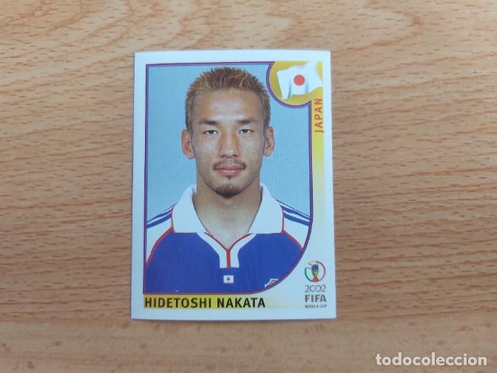 Football Stickers: CROMO FUTBOL MUNDIAL 2002 EDITORIAL PANINI 541.NAKATA-JAPON-NUNCA PEGADO-TRASERA EN NEGRO