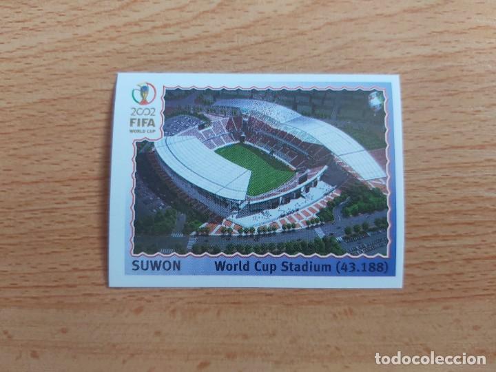Figurine di Calcio: CROMO FUTBOL MUNDIAL 2002 EDITORIAL PANINI 13.SEDE SUWON-NUNCA PEGADO-TRASERA EN AZUL