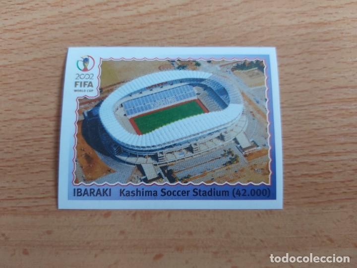 Figurine di Calcio: CROMO FUTBOL MUNDIAL 2002 EDITORIAL PANINI 16.SEDE IBARAKI-NUNCA PEGADO-TRASERA EN AZUL