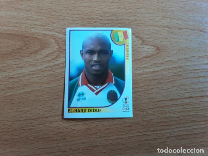 Cromos de Futebol: CROMO FUTBOL MUNDIAL 2002 EDITORIAL PANINI 59.DIOUF-SENEGAL-NUNCA PEGADO-TRASERA EN AZUL