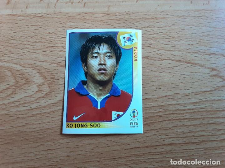 Football Stickers: CROMO FUTBOL MUNDIAL 2002 EDITORIAL PANINI 252.JONG-SOO/COREA-NUNCA PEGADO-TRASERA EN AZUL