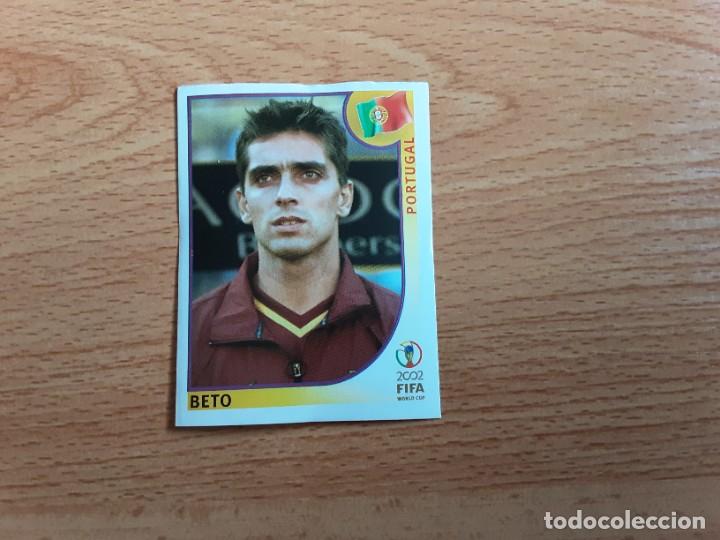 Cartes &agrave; collectionner de Football: CROMO FUTBOL MUNDIAL 2002 EDITORIAL PANINI 299.BETO-PORTUGAL-NUNCA PEGADO-TRASERA EN AZUL