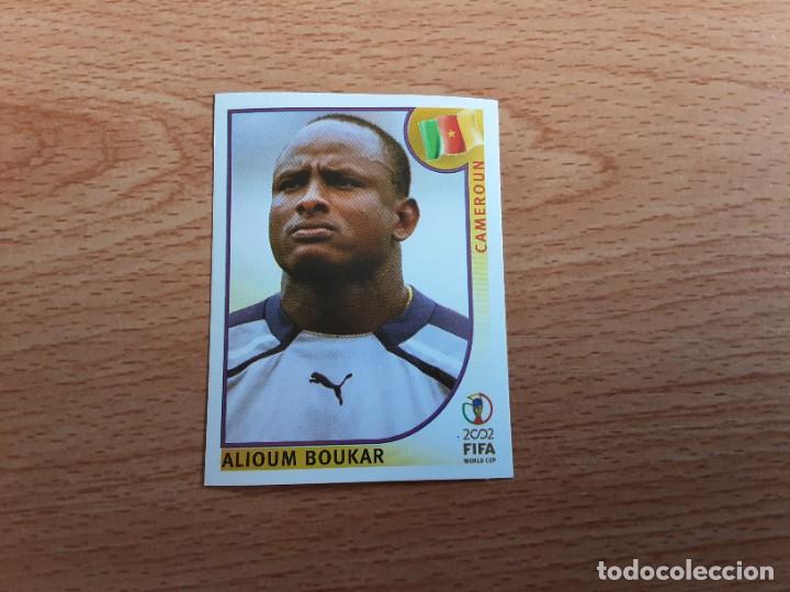 Figurine di Calcio: CROMO FUTBOL MUNDIAL 2002 EDITORIAL PANINI 369.BOUKAR-CAMERUN-NUNCA PEGADO-TRASERA EN AZUL