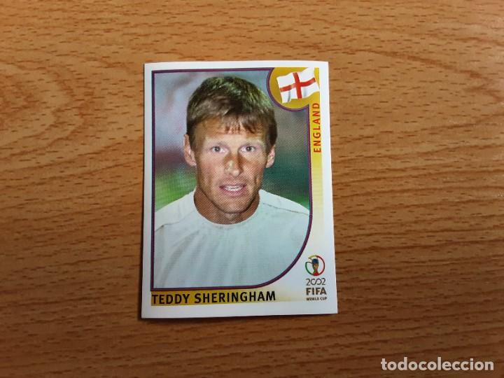Football Stickers: CROMO FUTBOL MUNDIAL 2002 EDITORIAL PANINI 437.SHERINGHAM-INGLATERRA-NUNCA PEGADO-TRASERA EN AZUL