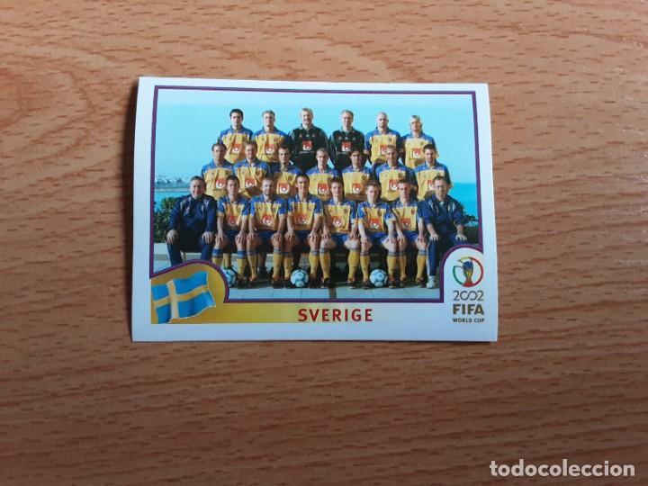 Figurine di Calcio: CROMO FUTBOL MUNDIAL 2002 EDITORIAL PANINI 439.PLANTILLA-SUECIA-NUNCA PEGADO-TRASERA EN AZUL