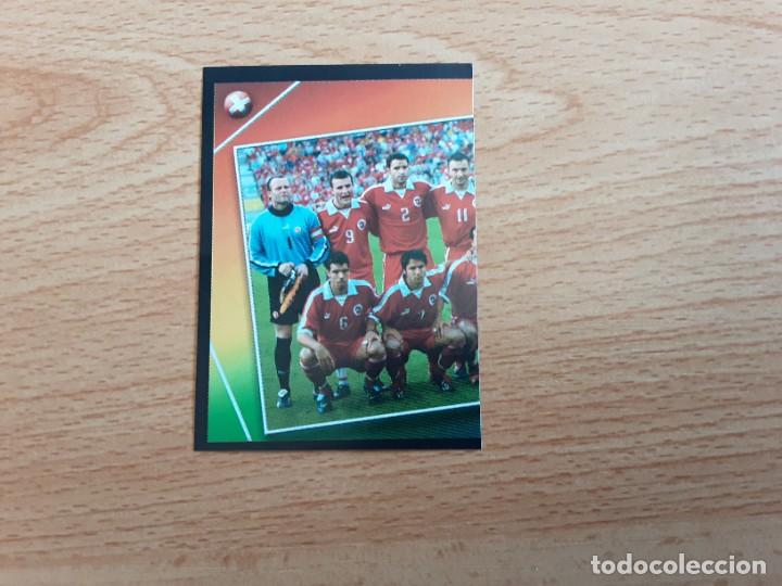 Fu&szlig;ball-Sticker: CROMO FUTBOL EURO 2004 EDITORIAL PANINI 135.ALINEACION PARTE 1-SUIZA-NUNCA PEGADO