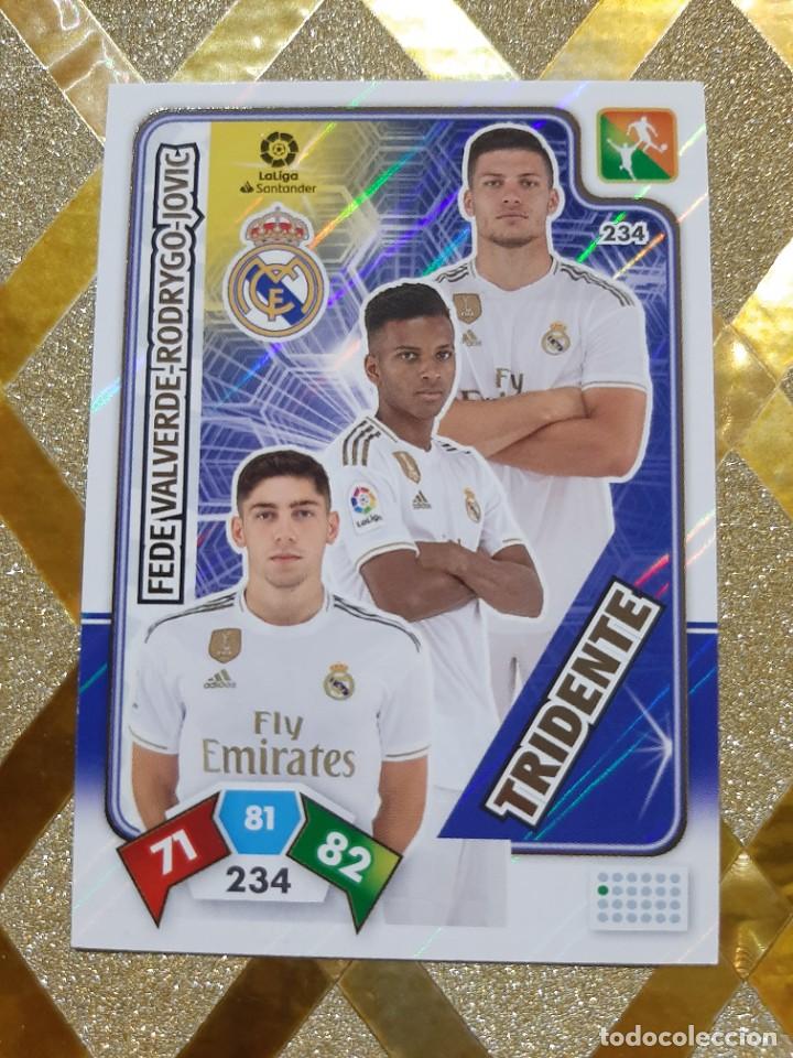 Figurine di Calcio: CROMO DE FUTBOL NUMERO 234 VALVERDE - RODRYGO - JOVIC REAL MADRID ADRENALYN XL 2019 - 2020 PANINI !