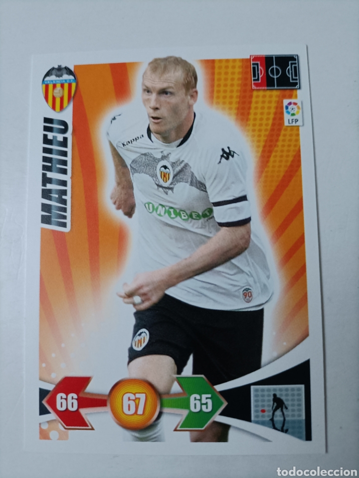 Cromos de f&uacute;tbol: Mathieu. Valencia. Adrenalyn 2009/10 - Foto 1