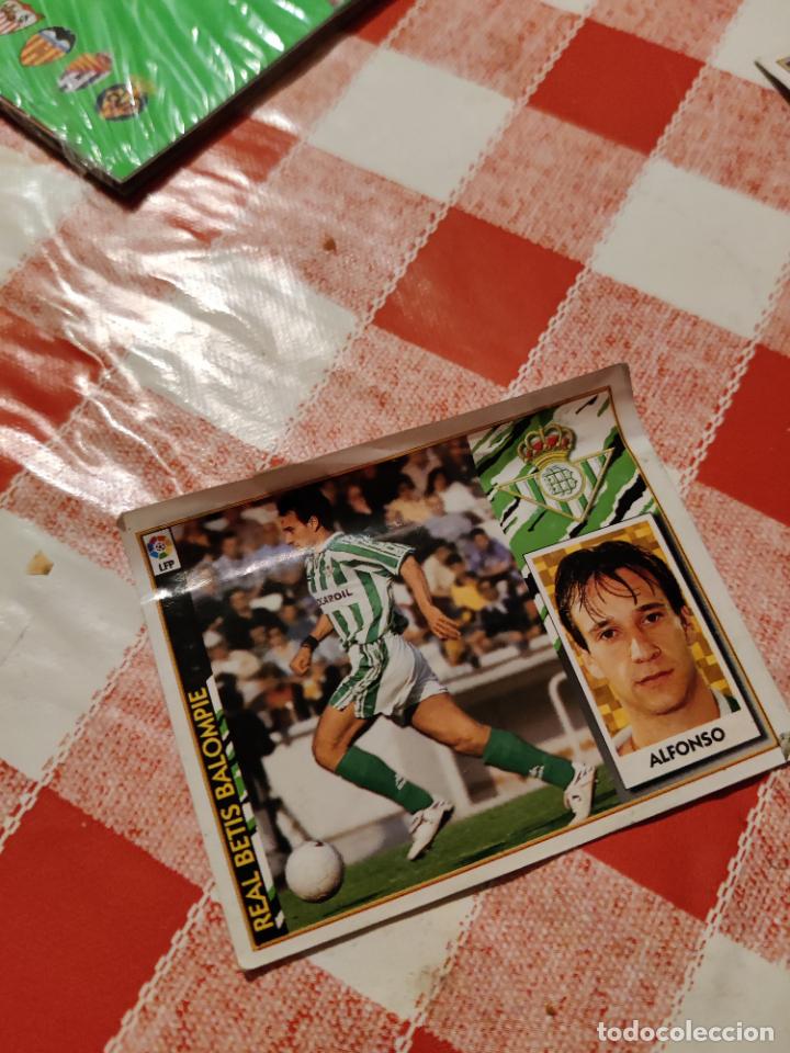 Cromos de f&uacute;tbol: Alfonso Betis cventanila este 1997 1998 97 98 - Foto 1