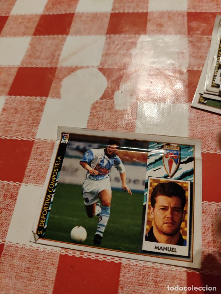 Cromos de f&uacute;tbol: Manuel Compostela ventanilla este 1997 1998 97 98 - Foto 1