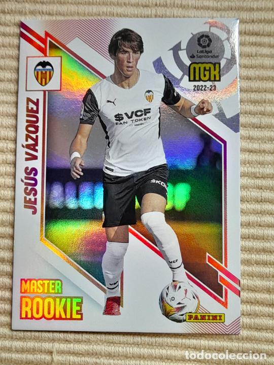 Fu&szlig;ball-Sticker: 420 JESUS VAZQUEZ (MASTER ROOKIE) VALENCIA CF LIGA 22-23 2022 2023 MEGACRACKS MGK