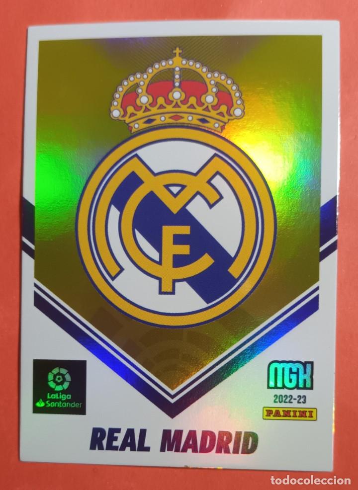 Fu&szlig;ball-Sticker: MEGACRACKS 2022 2023 - 208 ESCUDO - REAL MADRID - MGK 22 23 - PANINI