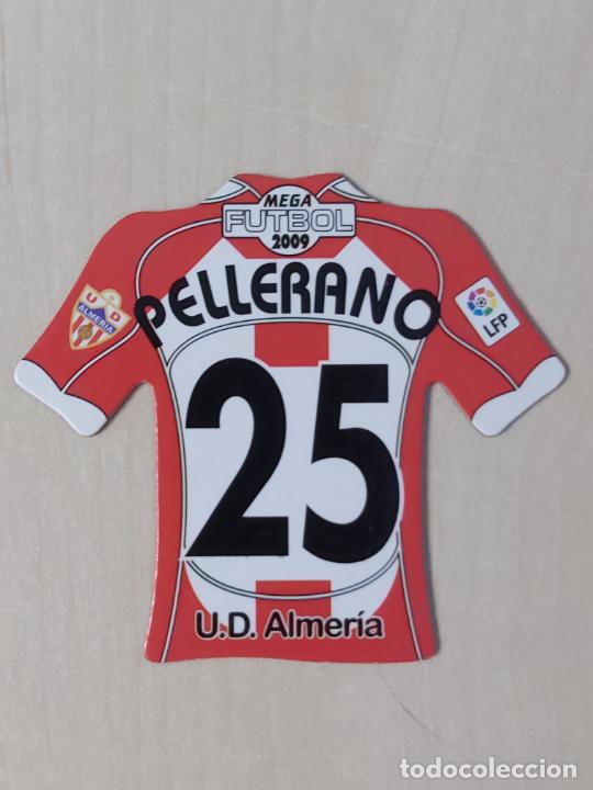 Fu&szlig;ball-Sticker: N&ordm; 25 PELLERANO - MEGA FUTBOL MAGNETS IMAN LIGA 2009 - 08 09 - CAMISETA - ALMERIA