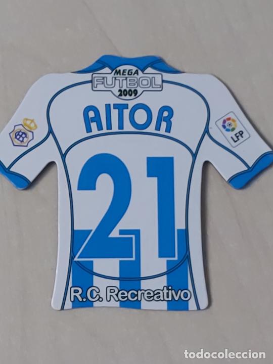 Figurine di Calcio: N&ordm; 21 AITOR - MEGA FUTBOL MAGNETS IMAN LIGA 2009 - 08 09 - CAMISETA - RECREATIVO DE HUELVA