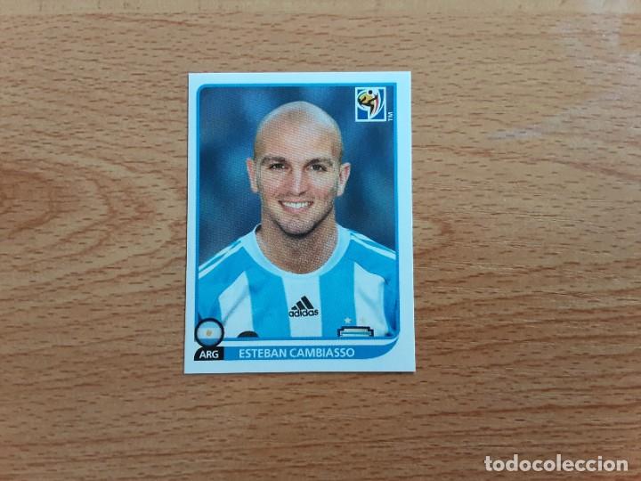 Cromos de F&uacute;tbol: CROMO FUTBOL MUNDIAL 2010 PANINI 114.CAMBIASSO-ARGENTINA-NUNCA PEGADO