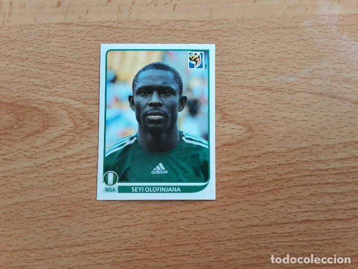 Cartes &agrave; collectionner de Football: CROMO FUTBOL MUNDIAL 2010 PANINI 136.OLOFINJANA-NIGERIA-NUNCA PEGADO
