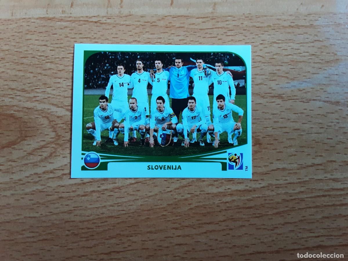 Cartes &agrave; collectionner de Football: CROMO FUTBOL MUNDIAL 2010 PANINI 239.ALINEACION-ESLOVENIA-NUNCA PEGADO