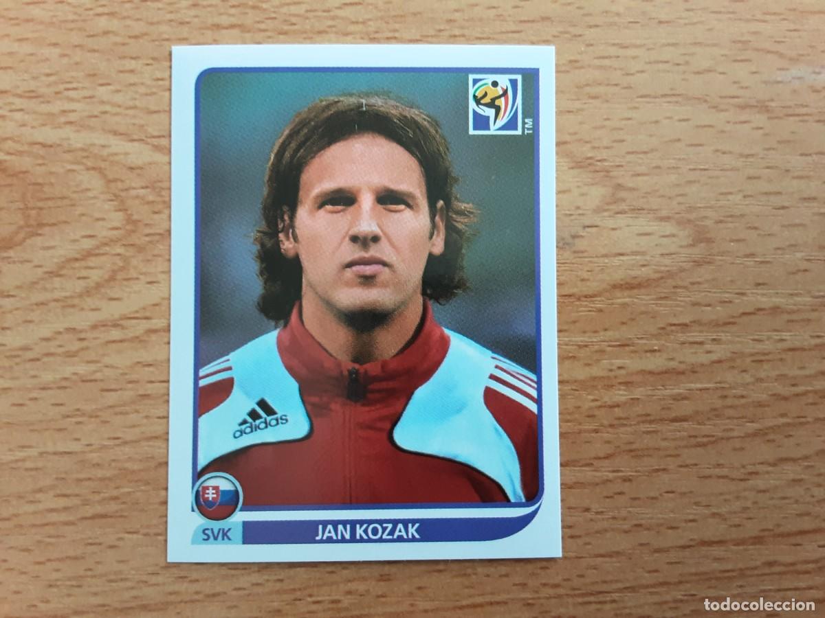 Cartes &agrave; collectionner de Football: CROMO FUTBOL MUNDIAL 2010 PANINI 479.KOZAK-ESLOVAQUIA-NUNCA PEGADO