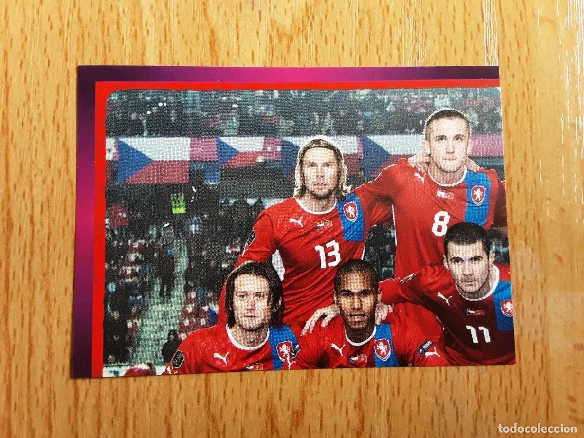 Football Stickers: CROMO FUTBOL EURO 2012 PANINI VERSION ALEMANA 138.ALINEACION-REPUBLICA CHECA-NUNCA PEGADO