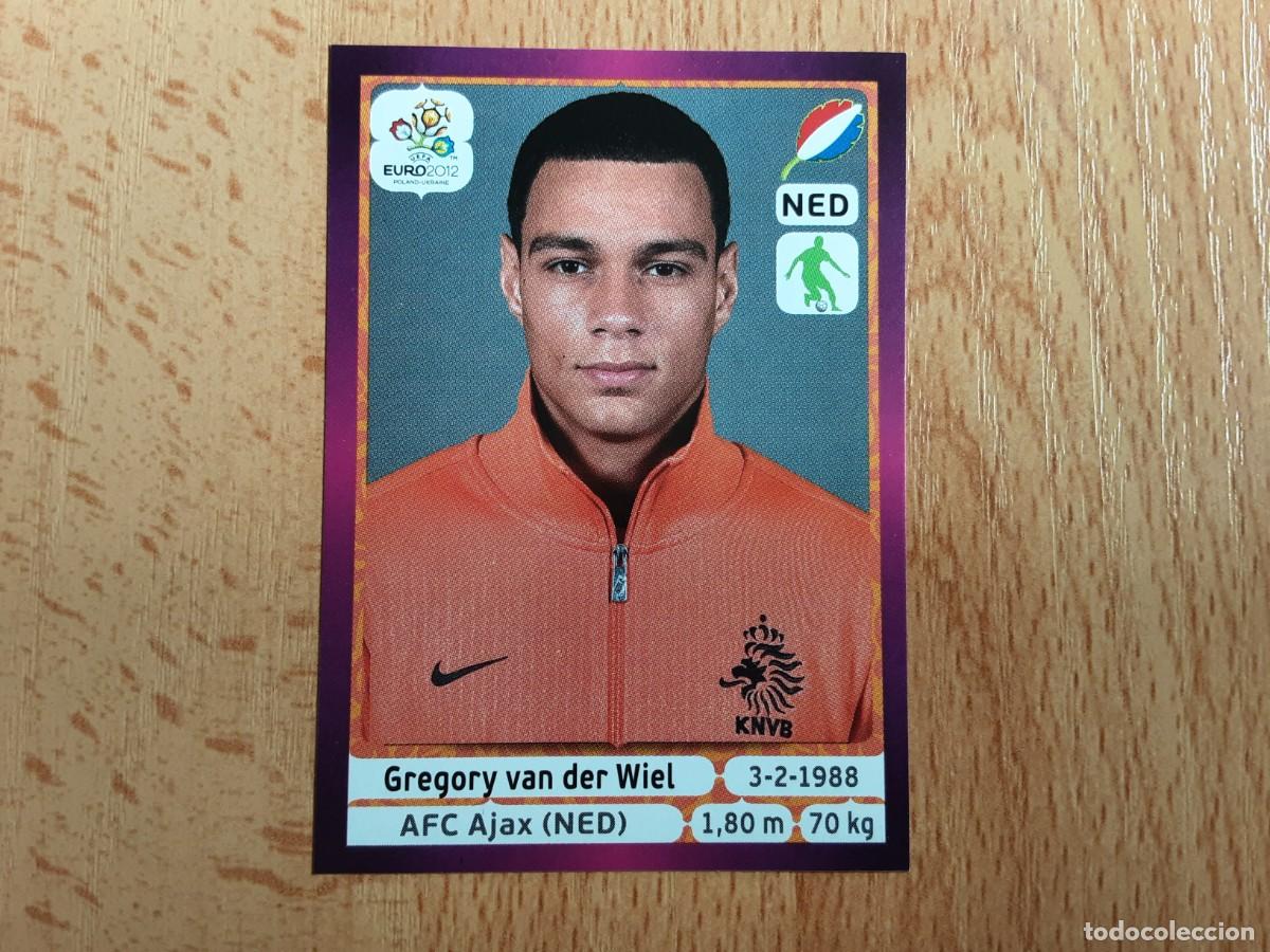 Football Stickers: CROMO FUTBOL EURO 2012 PANINI VERSION ALEMANA 175.VAN DER WIEL-HOLANDA-NUNCA PEGADO