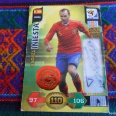 Cromos de Fútbol: ANDRÉS INIESTA LIMITED EDITION SIGNED CARD ADRENALYN XL SOUTH AFRICA 2010 WORLD CUP PANINI Y REGALOS. Lote 371878111