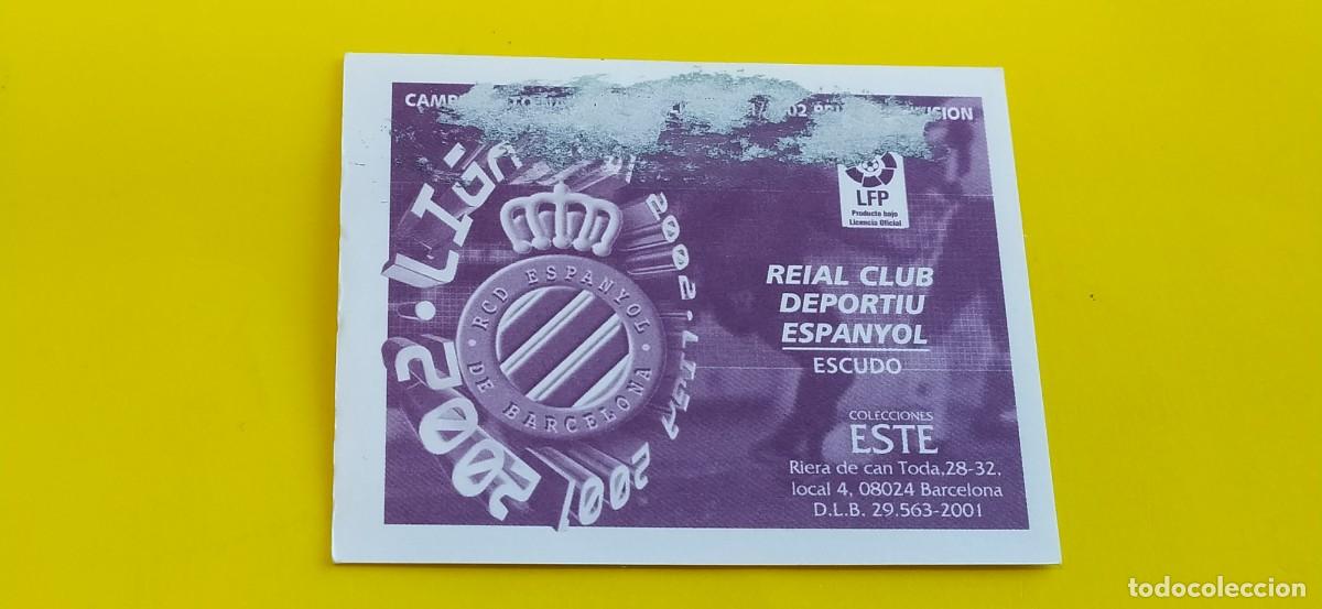 Cromos de f&uacute;tbol: ESCUDO ESPA&Ntilde;OL ESTE 01 02 2001 2002 - Foto 2