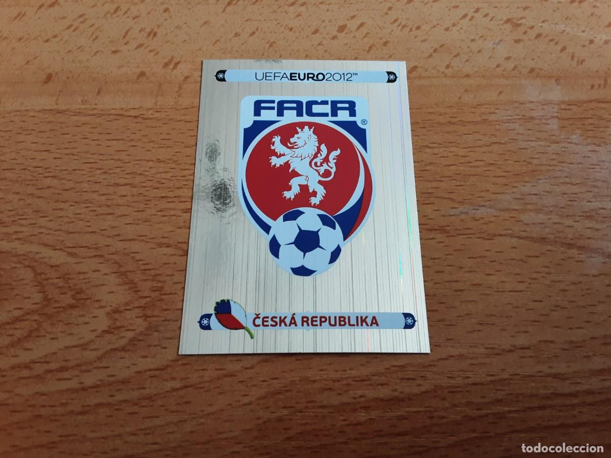 Figurine di Calcio: CROMO FUTBOL EURO 2012 PANINI 137.ESCUDO-REPUBLICA CHECA-NUNCA PEGADO