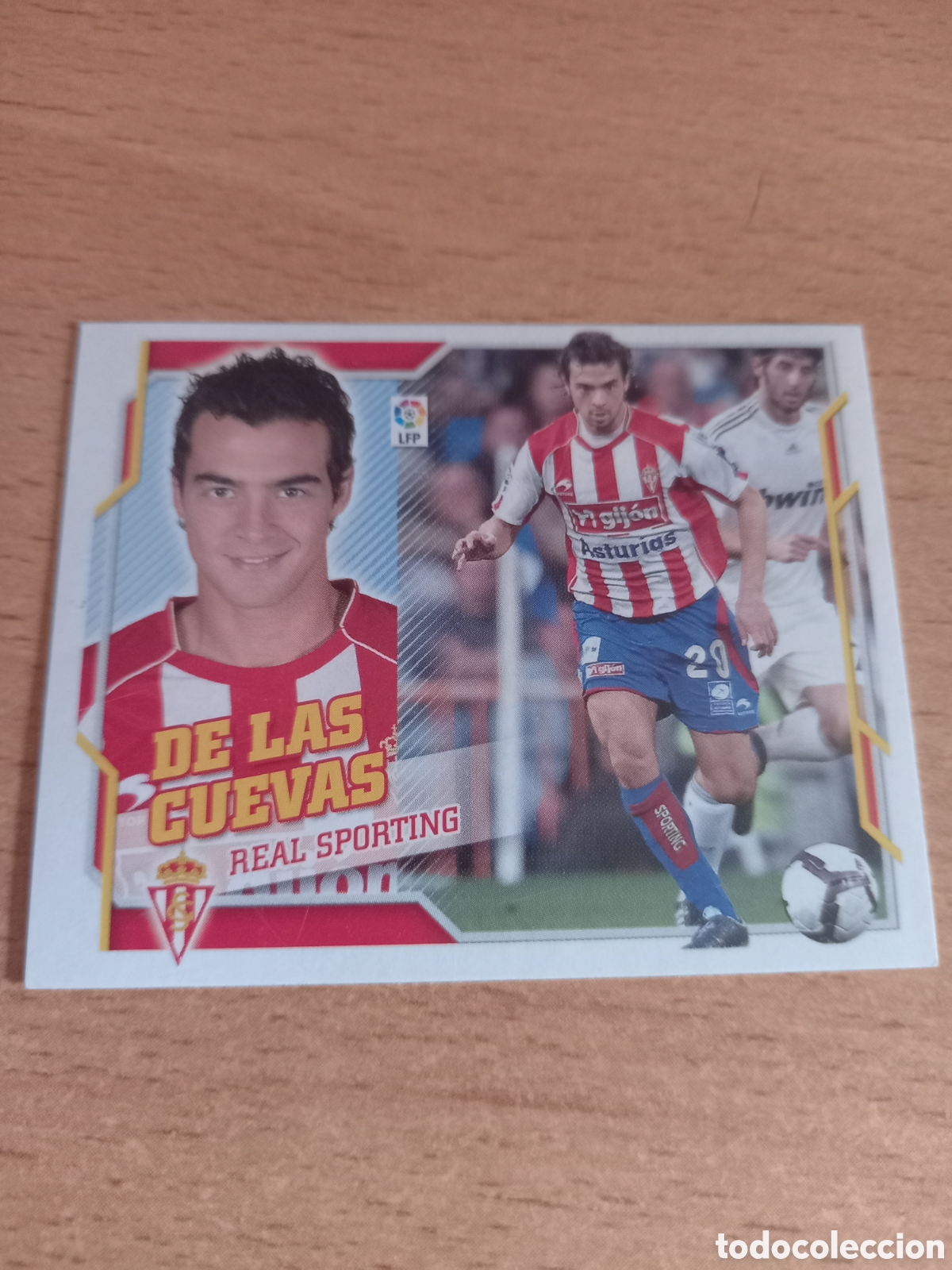 Figurine di Calcio: De Las Cuevas Sporting de Gij&oacute;n liga 2010 2011 10 11 ediciones este