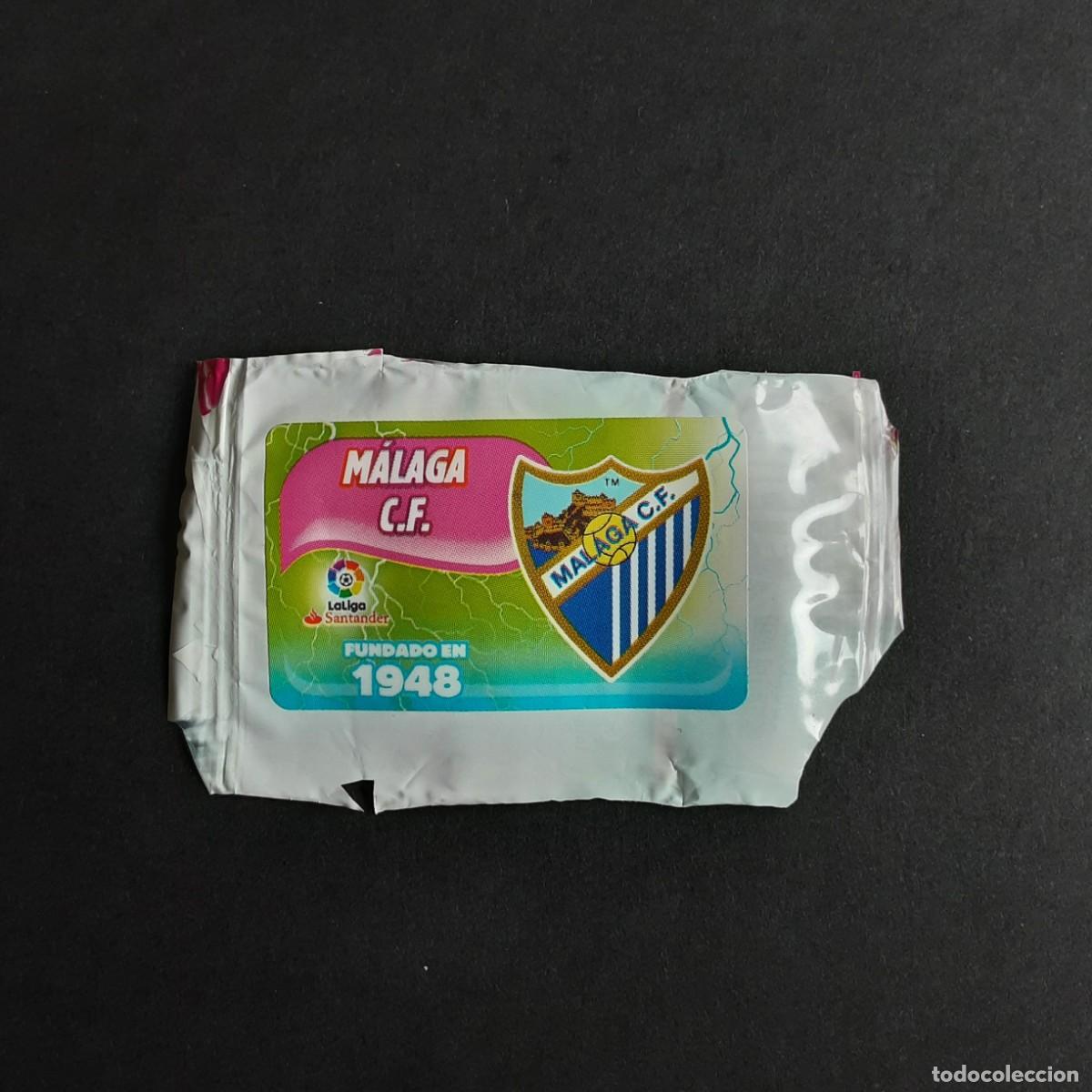 Cartes &agrave; collectionner de Football: CROMO CHICLE LIGA 2017-2018 PANINI EDICIONES ESTE - LIGA 17-18-ESCUDO-MALAGA
