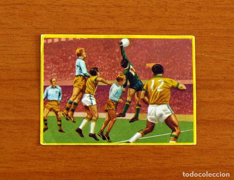 Cromos de f&uacute;tbol: Mundial de Espa&ntilde;a - N&ordm; 36 - F&uacute;tbol en acci&oacute;n Danone 82, 1982