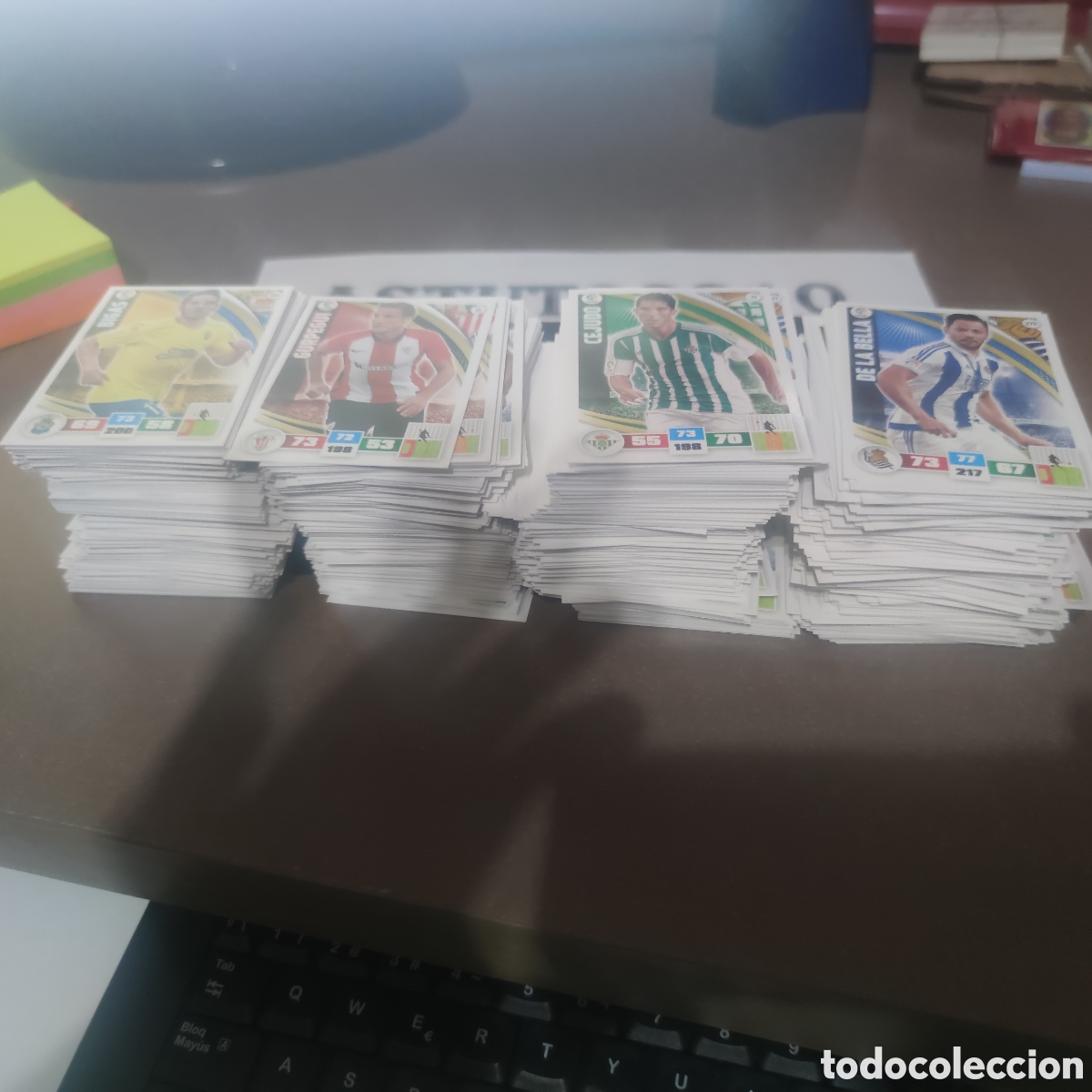 Lote de 600 cromos de futbol Adrenalyn XL Euro 2016 Panini • EUR