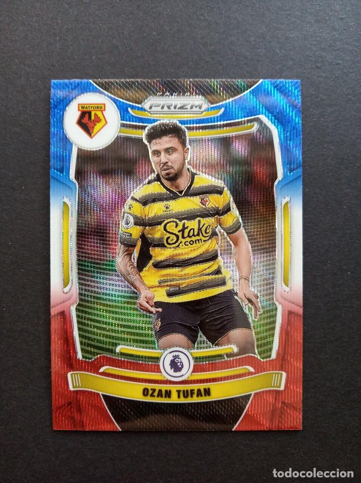 Cromos de Futebol: Red White Blue OZAN TUFAN Watford TURQU&Iacute;A Panini PRIZM Premier League 2021 2022 21 22