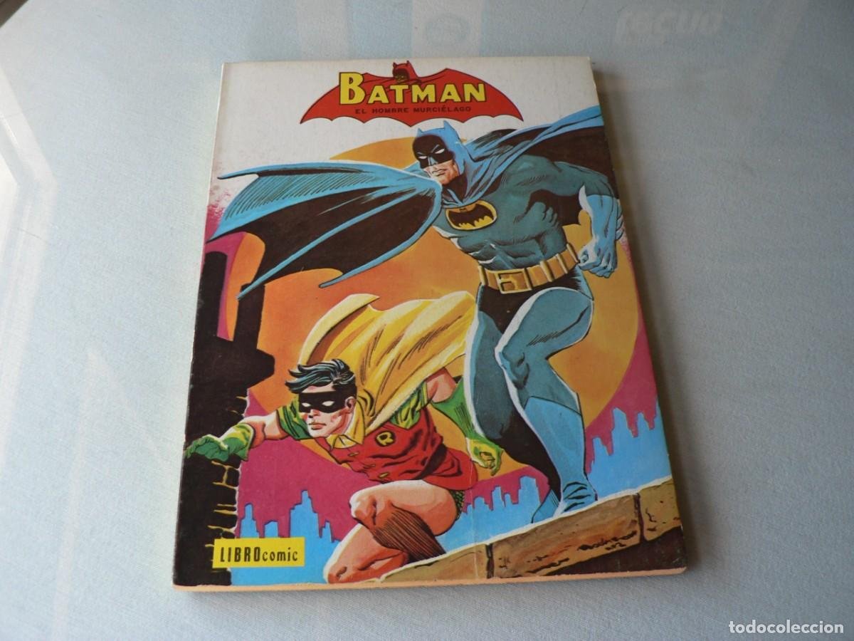 batman libro comic nº 1 nuevo - Buy Collectible football stickers on  todocoleccion