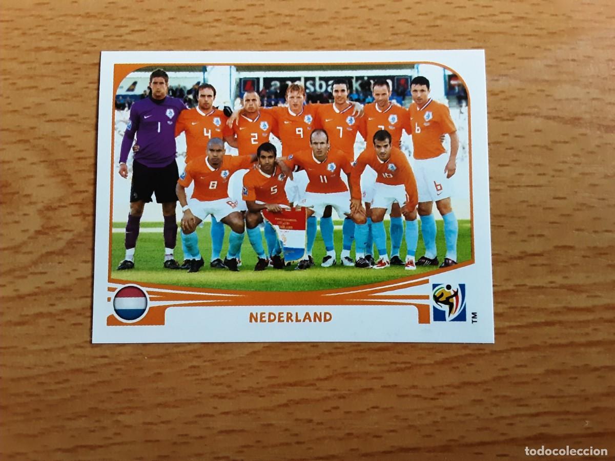 Cromos de F&uacute;tbol: CROMO FUTBOL MUNDIAL 2010 PANINI 334.ALINEACION-HOLANDA-NUNCA PEGADO