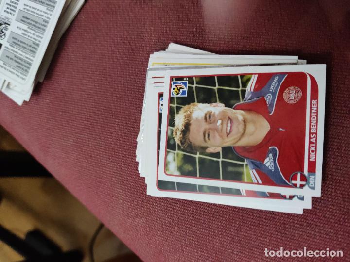 Cromos de F&uacute;tbol: 355dinamarca mundial 2010 10 sudafrica sin pegar south africa world cup