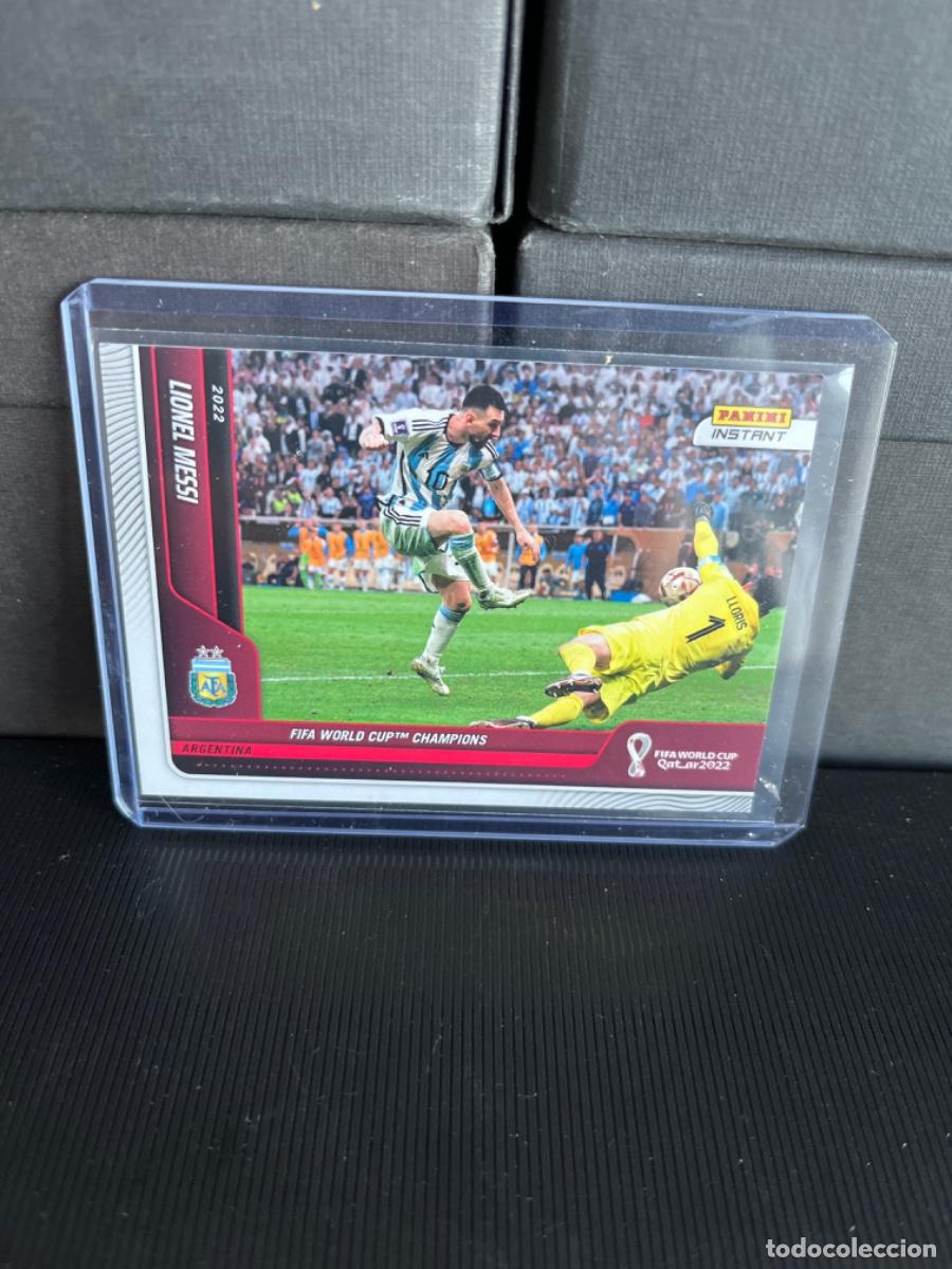 Cromos de f&uacute;tbol: Cromo de Messi panini instant - Foto 1