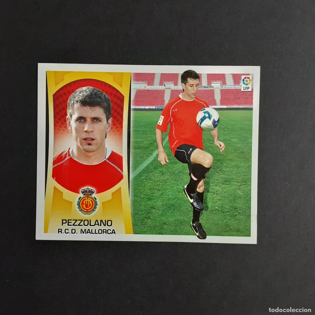Football Stickers: CROMO LIGA 2009 2010 09 10 COLECCIONES ESTE PANINI COLOCA N&ordm;12B PEZZOLANO-MALLORCA NUNCA PEGADO