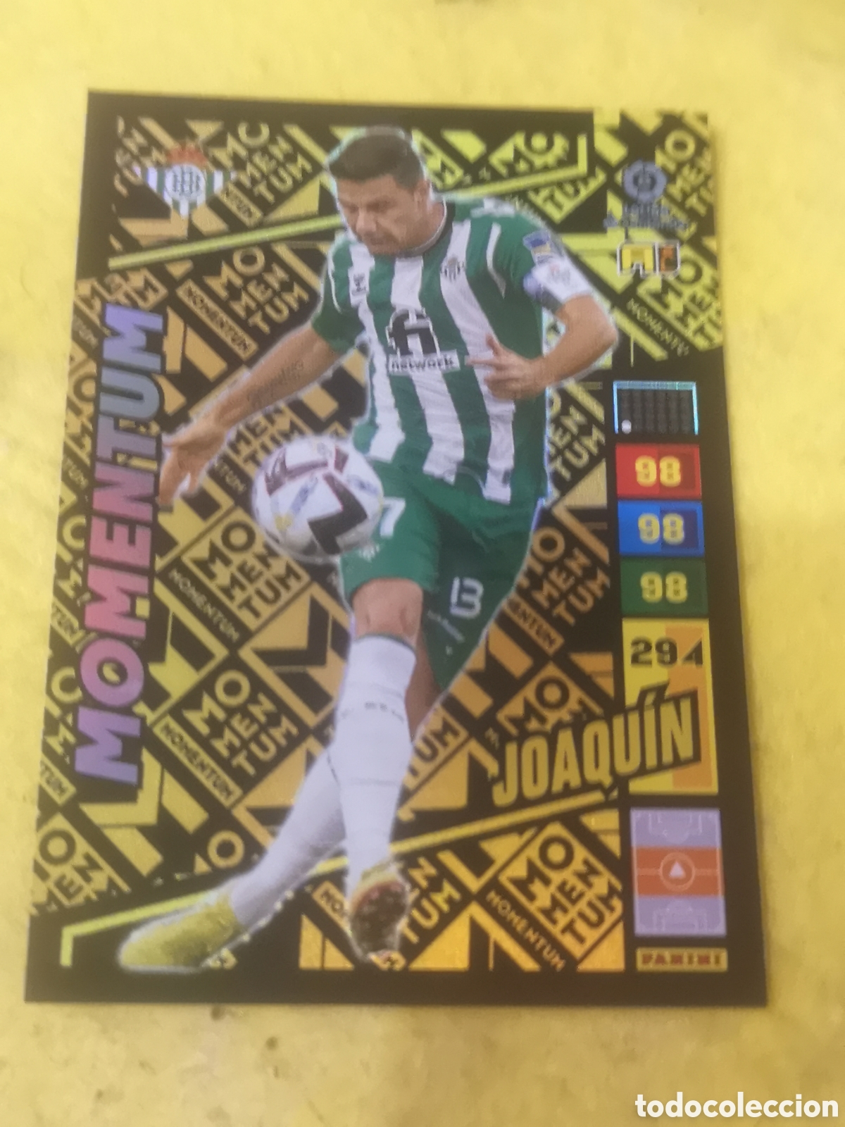 Cromos de f&uacute;tbol: ADRENALYN 2022 2023 MOMENTUM JOAQUIN - BETIS