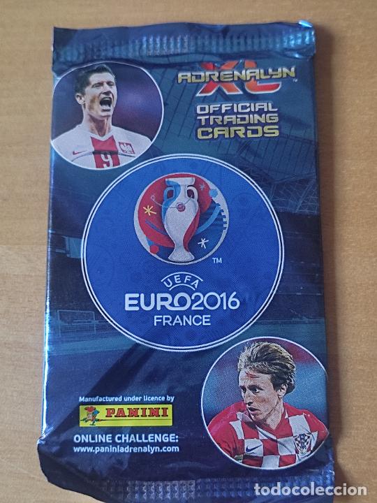 Cromos de F&uacute;tbol: EURO 2016 ADRENALYN XL MODRIC LEWANDOWSKI FRONTAL SIN ABRIR SOBRE ORIGINAL PANINI *