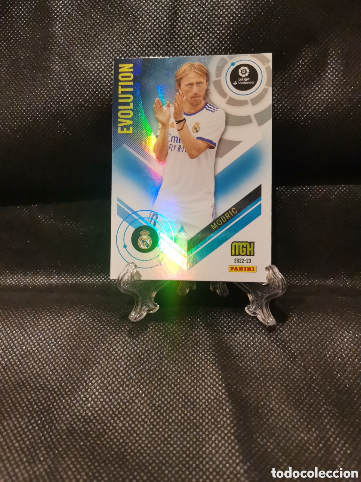 Cromos de f&uacute;tbol: Modric Real Madrid megacracks evolution 2022-23 #395 - Foto 1