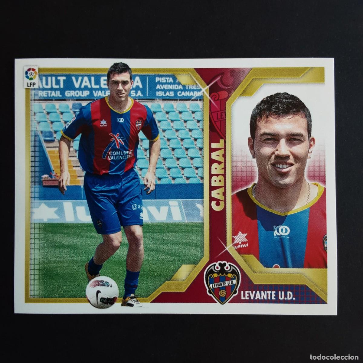 Cromos de Futebol: CROMO LIGA 2011 2012 COLECCIONES ESTE PANINI FICHAJE N&ordm;38 CABRAL-NUNCA PEGADO VERSION CON PUNTO